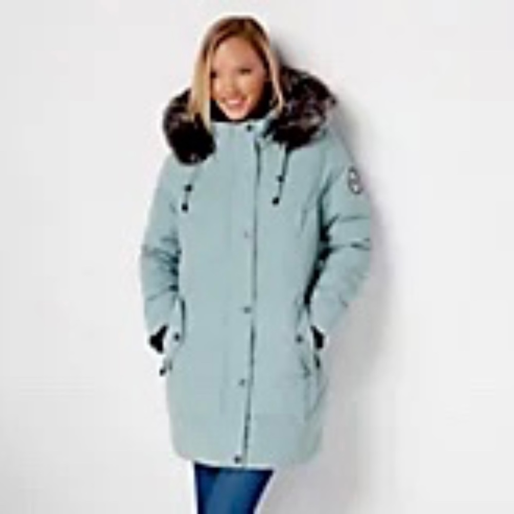Mint Arctic Expedition Quilted Down Coat with Removable Hood